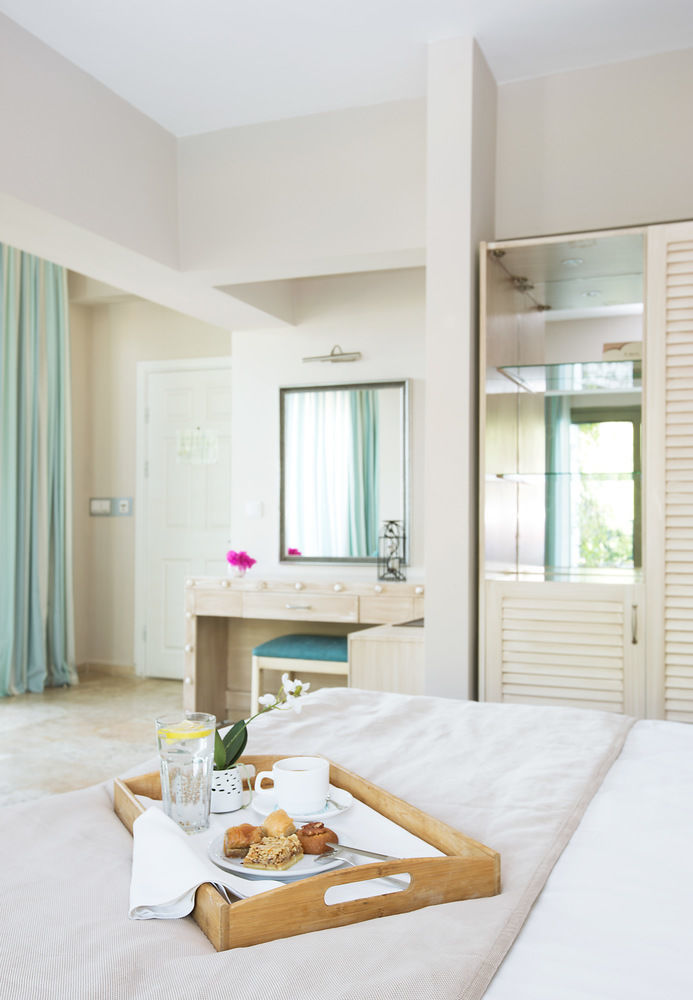 Marti La Perla (Adults Only) Hotel Ичмелер Екстериор снимка