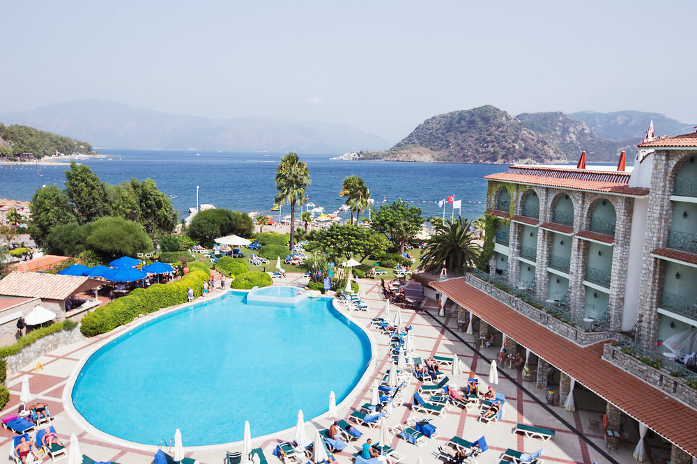 Marti La Perla (Adults Only) Hotel Ичмелер Екстериор снимка